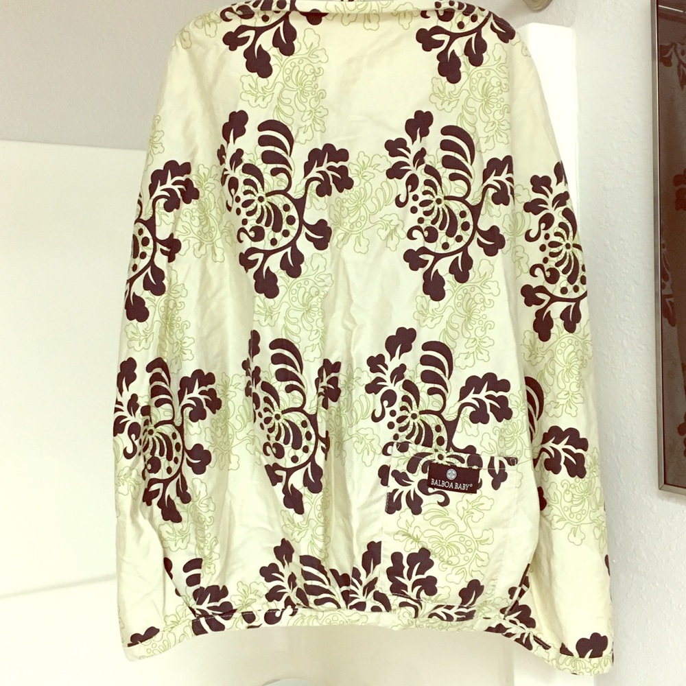 ❌SOLD❌ 🤱🏽 Nursing Cover